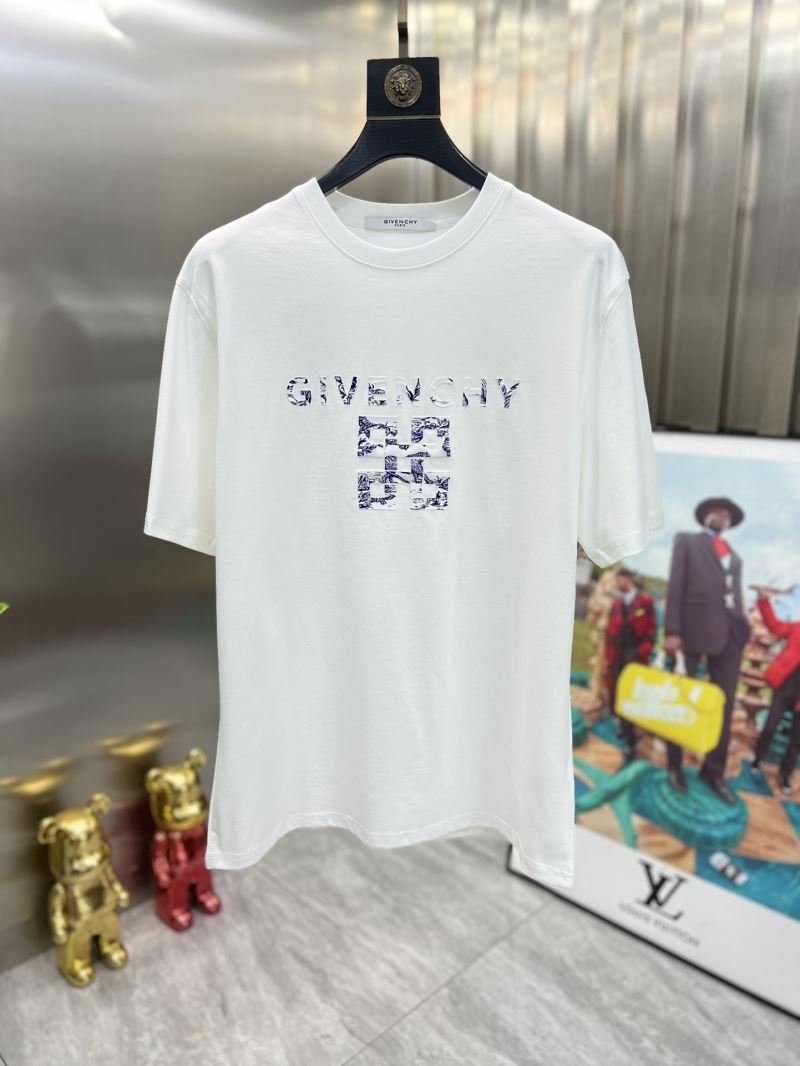 Givenchy T-Shirts